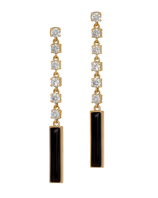 DI FORZA Long black pair earing Yellow Gold, set with 12 brilliant cut natural diamonds and 2 natural cut black onyx stone.